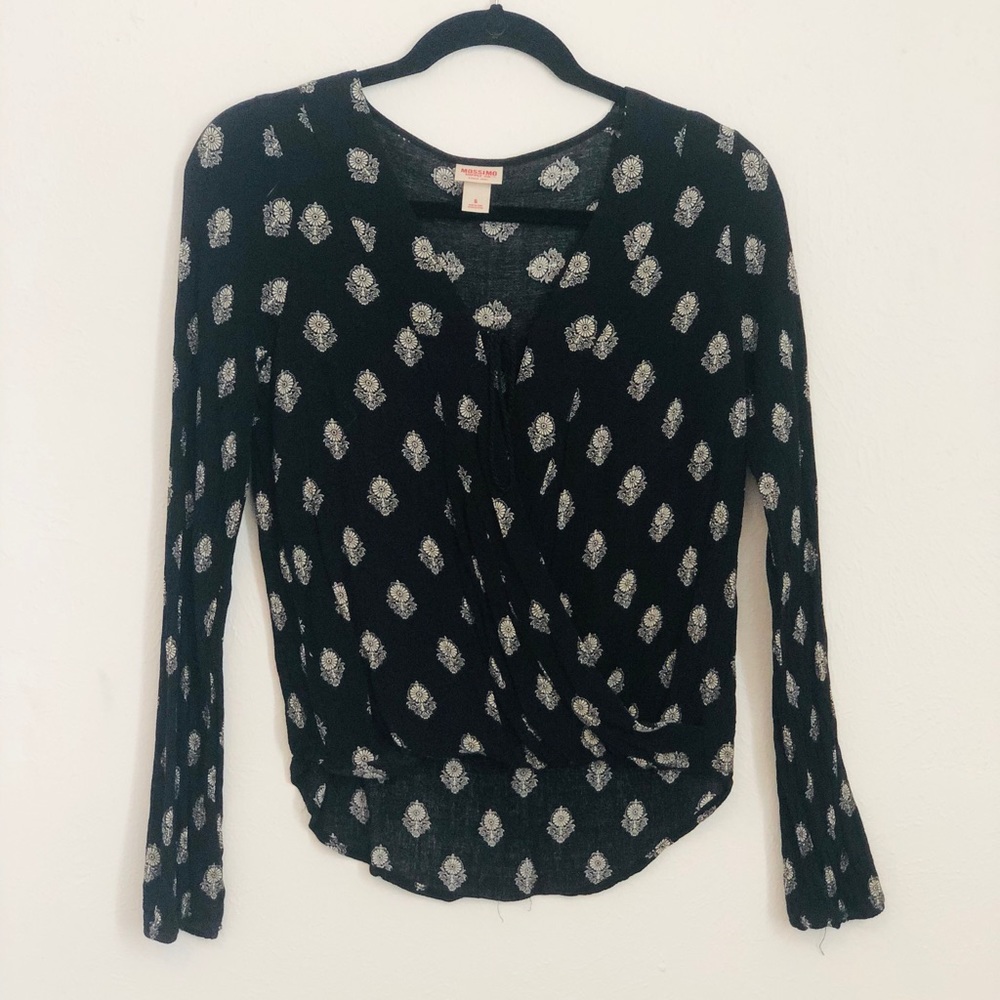 Black and white blouse